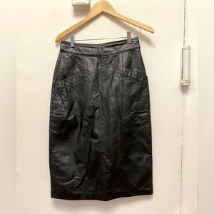 Toffs Vintage Black Leather Pencil Skirt Size 8